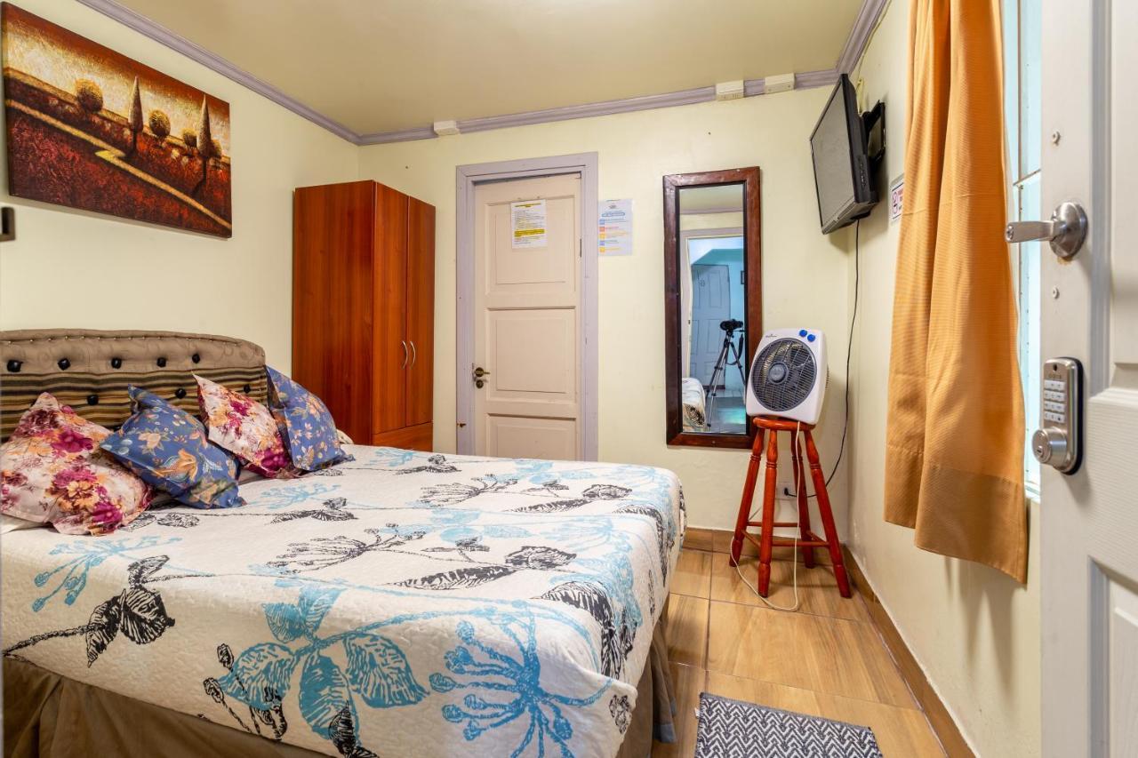 Mi Maravilla Hostal *